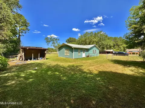 445 Lake Dr, Jackson, MS 39206 photo 13