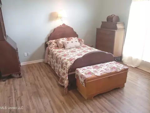 4540 Smith Rd, Hernando, MS 38632 photo 9