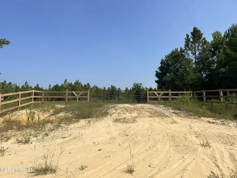 Marie Fallia Lane, Kiln, MS 39556