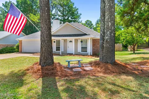 337 S Place Dr, Madison, MS 39110