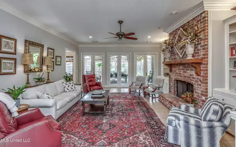 207 Lafayette Ln, Flowood, MS 39232 photo 10