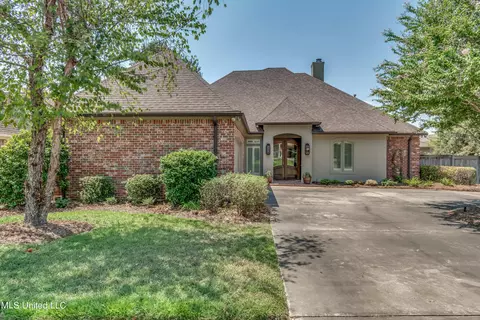 207 Lafayette Ln, Flowood, MS 39232 photo 2