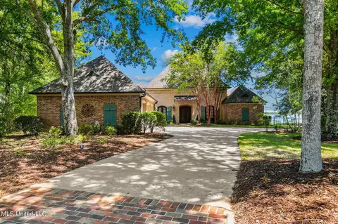170 Caroline Pointe Blvd, Madison, MS 39110 photo 2