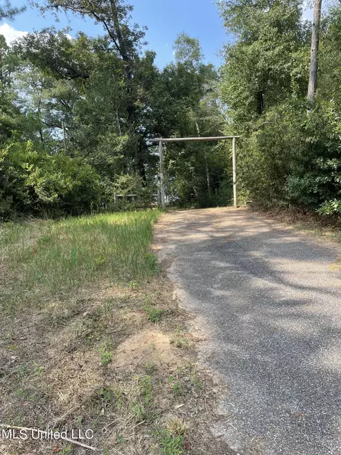 0 Barton Agricola Rd, Lucedale, MS 39452