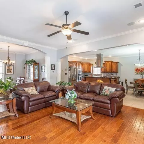 1521 Banbury Ln, Hernando, MS 38632 photo 5