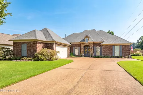 1521 Banbury Ln, Hernando, MS 38632