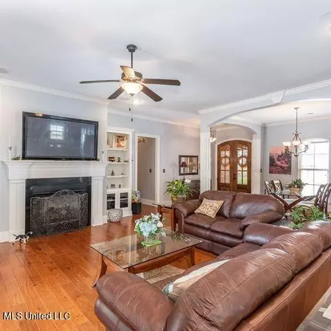 1521 Banbury Ln, Hernando, MS 38632 photo 6