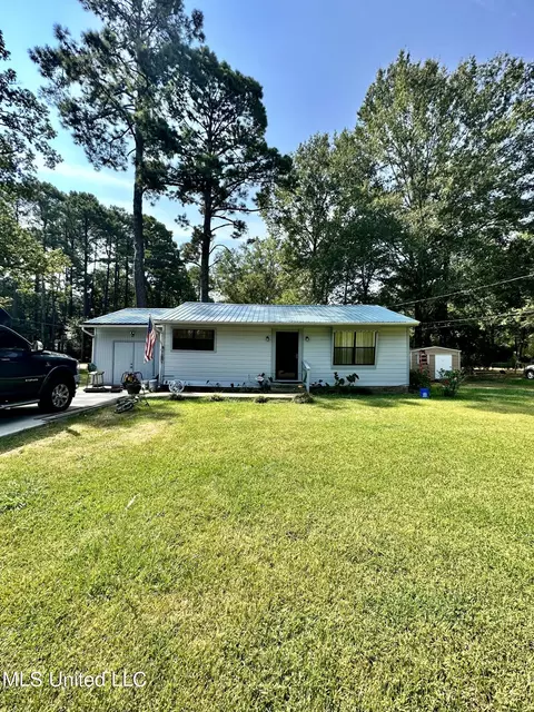 707 Bailey St, Forest, MS 39074
