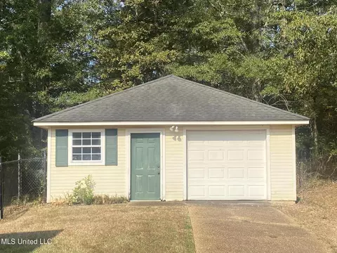 109 Seminole Cir, Terry, MS 39170 photo 2