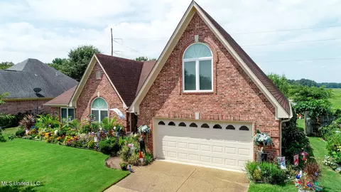6319 Sandbourne W, Olive Branch, MS 38654
