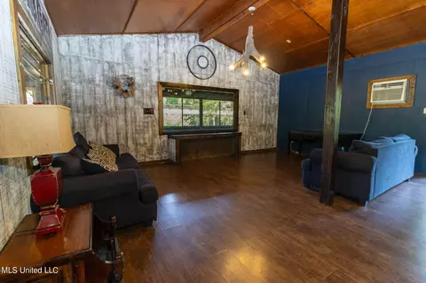 5195 Highway 26, Wiggins, MS 39577 photo 11