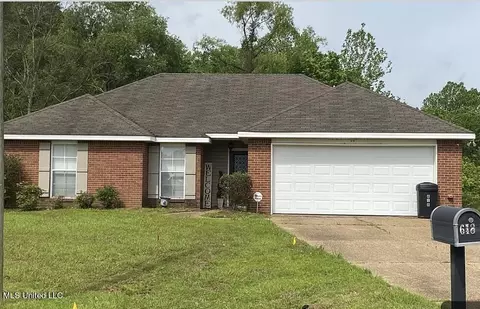 618 Willow Bay Dr, Byram, MS 39272