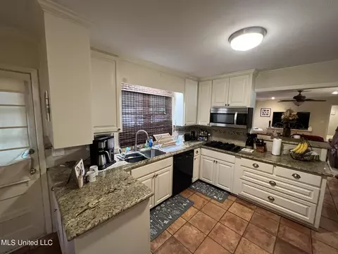 4133 Navajo Rd, Jackson, MS 39211 photo 29