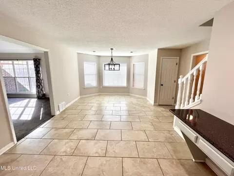 Living - 492 Memphis Ave, Mount Pleasant, MS 38635 photo 3 of 3