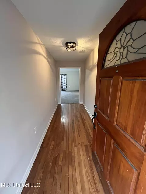 Entry Way - 492 Memphis Ave, Mount Pleasant, MS 38635 photo 1 of 2