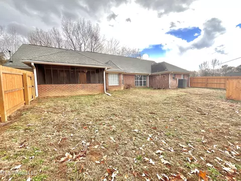 Exterior - 492 Memphis Ave, Mount Pleasant, MS 38635 photo 6 of 8