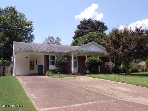 8161 Charleston Dr, Southaven, MS 38671