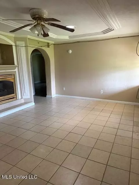 104 W Mill Rd, Sardis, MS 38666 photo 3