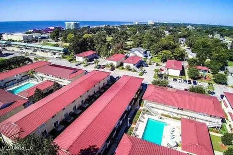 1664 Beach Blvd #130, Biloxi, MS 39531
