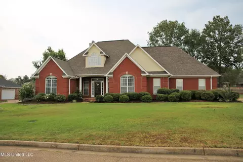 107 Linwood Dr, Brandon, MS 39042