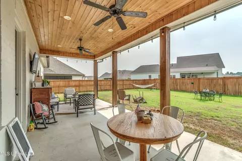 102 Bridge Water Loop, Madison, MS 39110 photo 5