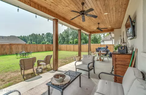 102 Bridge Water Loop, Madison, MS 39110 photo 10