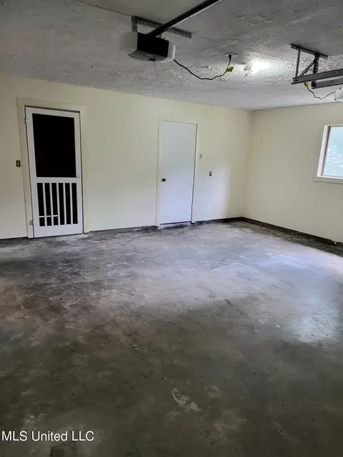 331 Barnes St, Jackson, MS 39206 photo 10