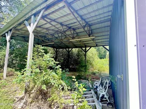 55 Lake Como Rd, Laurel, MS 39443 photo 11