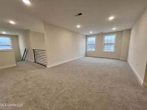 6904 W Sunrise Lp, Olive Branch, MS 38654 photo 19