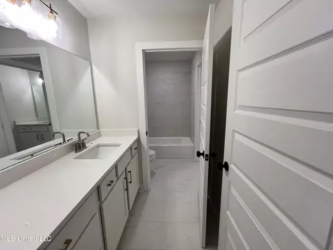 6904 W Sunrise Lp, Olive Branch, MS 38654 photo 20