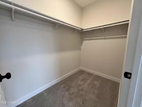 6904 W Sunrise Lp, Olive Branch, MS 38654 photo 13