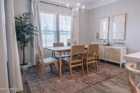 Dining - 95501 W Diamondhead Dr, Diamondhead, MS 39525 photo 1 of 1
