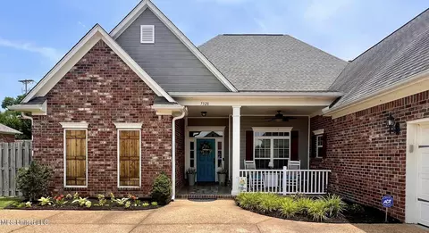 7328 Wind Dr, Olive Branch, MS 38654 photo 2