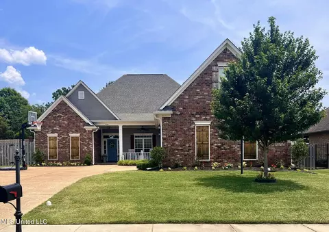 7328 Wind Dr, Olive Branch, MS 38654