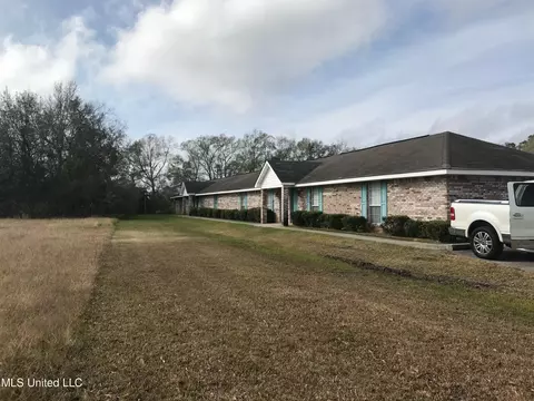 11315 Dye Rd, Gulfport, MS 39503
