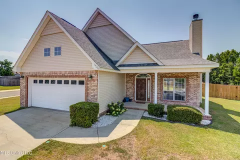 14275 Tori Dawn Ct, Gulfport, MS 39503