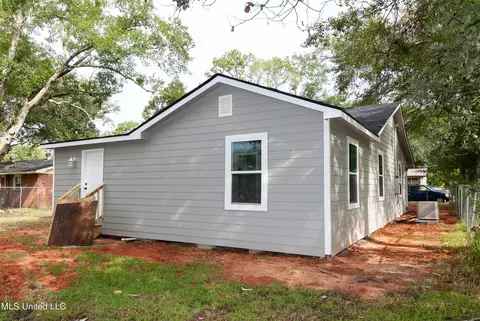 3624 Rollins Ave, Moss Point, MS 39563 photo 3