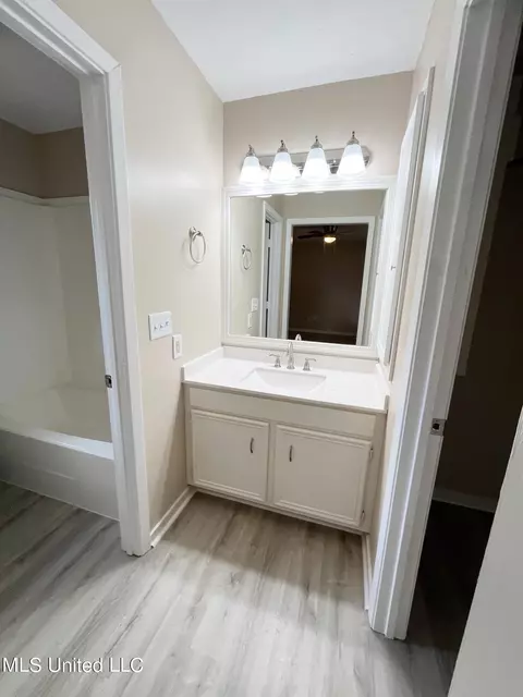 105 Sara Dr, Brandon, MS 39042 photo 11