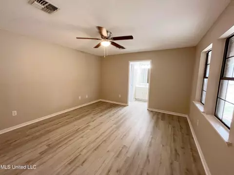 105 Sara Dr, Brandon, MS 39042 photo 10