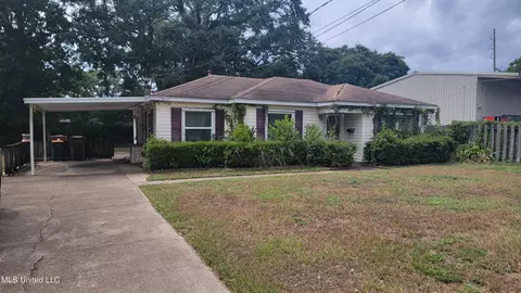 289 Rodenberg Ave, Biloxi, MS 39531