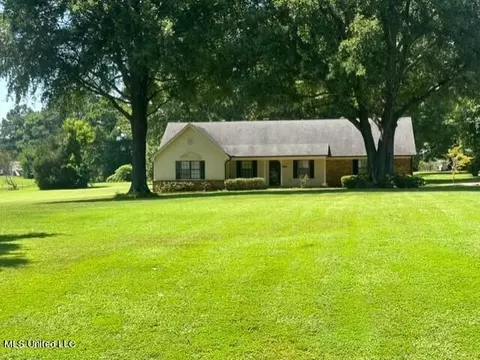 8235 Juanita St, Olive Branch, MS 38654