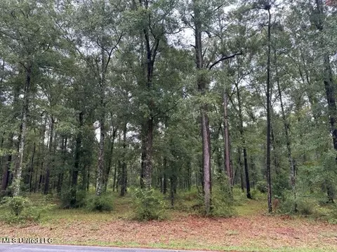 Shaw Road, Gulfport, MS 39503