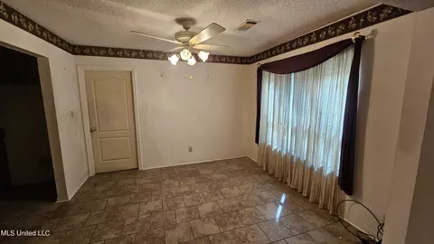 502 E Third St, Picayune, MS 39466 photo 5