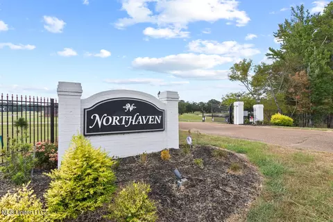 210 Pecan Cv, Jackson, MS 39209 photo 2