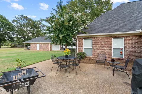 210 Pecan Cv, Jackson, MS 39209 photo 12