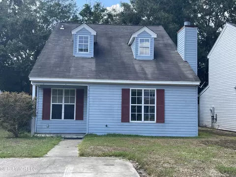 517 Heatherstone Cir, Ocean Springs, MS 39564