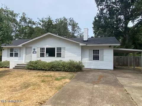 204 E School St, Ridgeland, MS 39157