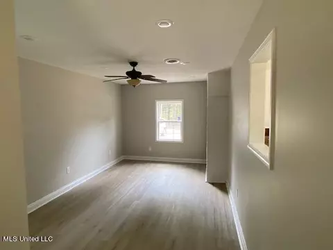 204 E School St, Ridgeland, MS 39157 photo 7