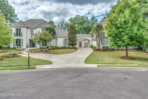 111 Carlyle Dr, Madison, MS 39110