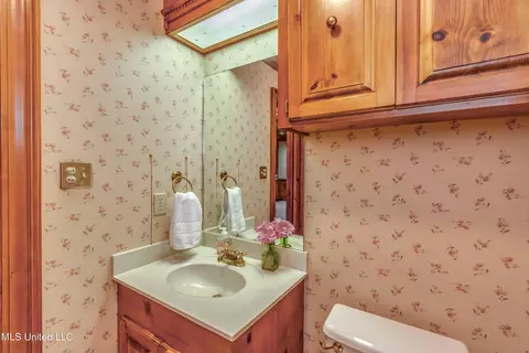 26 Wimbledon Dr, Jackson, MS 39211 photo 18